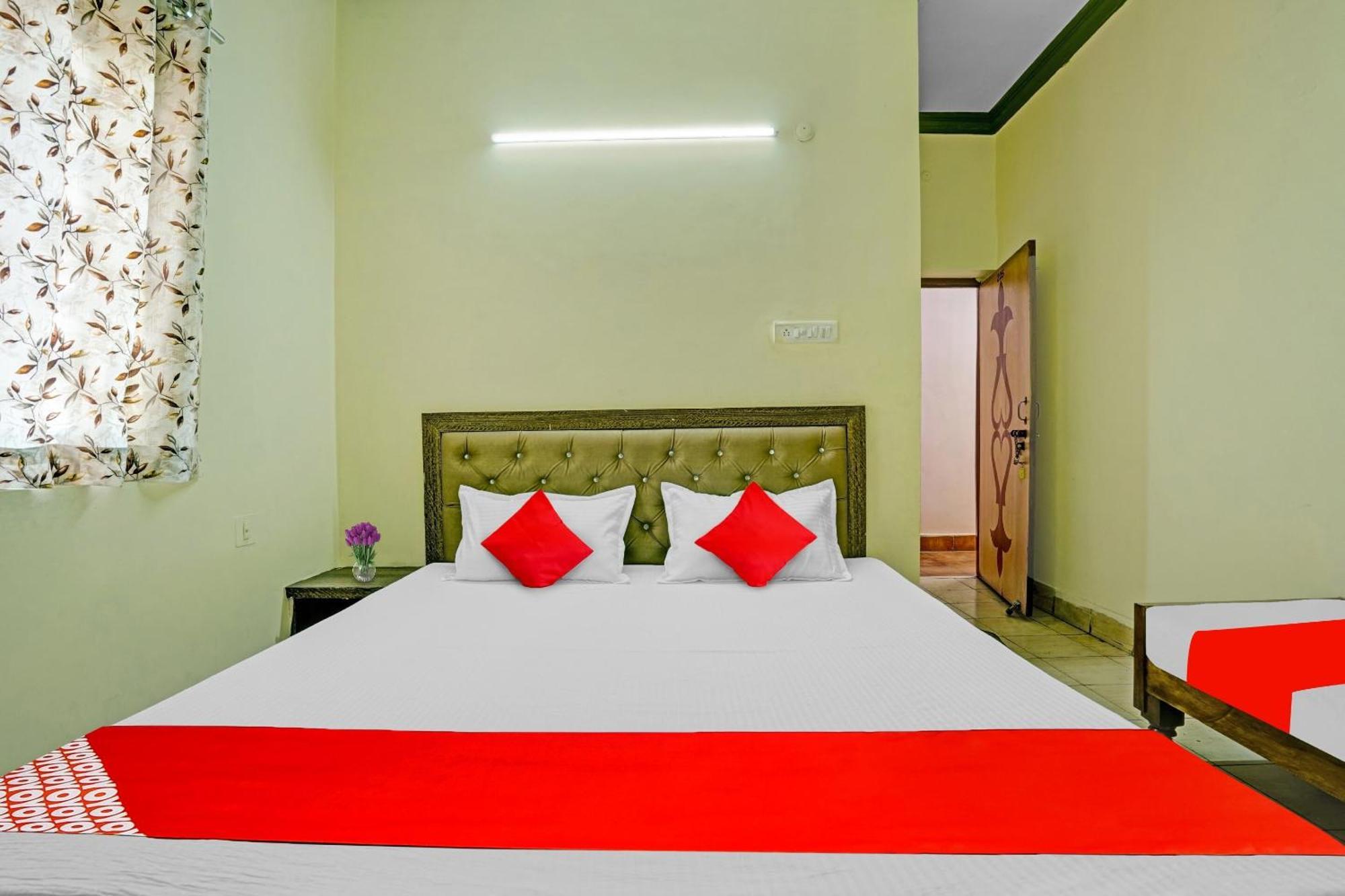 Hotel O B N Palace Raipur  ภายนอก รูปภาพ